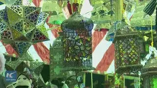 Egyptian traditional lantern market booming for Ramadan