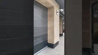 Травертин veincut на фасаді від Klinker Stone. #facade #stone #travertine #architecture