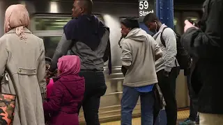 Jazz Genius or honking hack? CRAZY sax playing on the NYC Subway