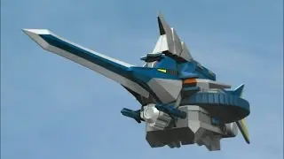 Swordfish Zord and Swordfish Fencer Megazord Debut Fight | Samurai | Power Rangers Official