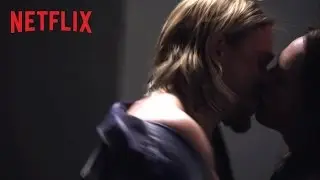Creating the Perfect Opportunity for a Kiss (NO)