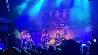 Steel Panther - Community Property