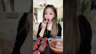 @Sweet Cookies mukbang @Thai eating show @Emmas goodies #Mukbang thailand food @Eat with que