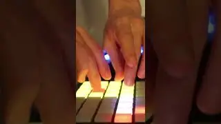 #musicproducer #electronicmusic #fingerdrummer