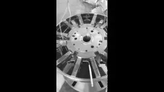 collapsible spools, collapsible bobbins, Disassembled spool and knocked down reels