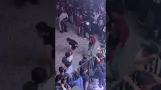 Eaaaa eaaaa #moshing #mosh #moshpit #crowd #pogo #chaos #shorts #twostep #gigs #punk #hardcorepunk