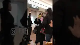yeonnow lee da bin  x .momoland  resive her gift from fun