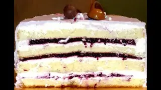 Tort Clasic cu pandispan,fructe de pădure și mascarpone