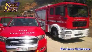 Caltagirone, vasto incendio in azione elicottero e VVFF di Caltagirone, Vizzini e Vittoria