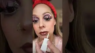Juvias Place Lippy tutorial using Luxe lip liner &ldquo;brownie&rdquo; & Juvias place glass lip gloss so glazed