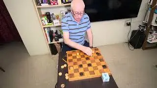 Russian checkers 2083***