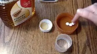 Soft Skin With an Aspirin Mask! (tutorial)