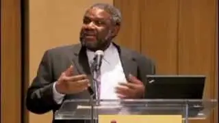 Ralph Smith of the Annie E. Casey Foundation talks about poverty to San Diego Grantmakers