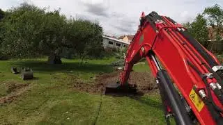 Gastank für Heizung setzen // Erdarbeiten / Maurerarbeiten / Gastank