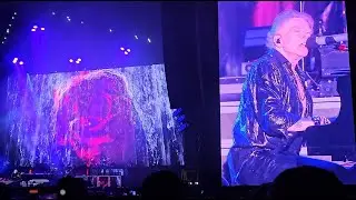 Guns N' Roses - November Rain - 24.7.2025, Vienna (Ernst Happel Stadion), Austria