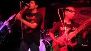 Bloody Exitation - 10 gr (en vivo, El Cenicero Club)