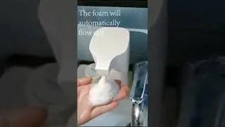 Soap Dispenser with Sensor for Contactless Handwashing #Shorts
