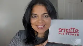 Allure Beauty Box unboxing for August 
