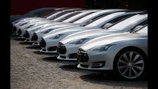 PLUG 'N DRIVE: Electric cars ride into the future