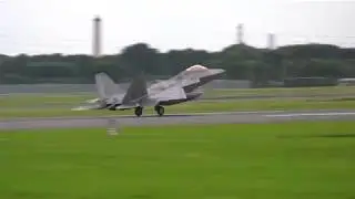 世界最強! 戦闘機 F-22ラプター 横田基地 7機着陸 yokota Raptor
