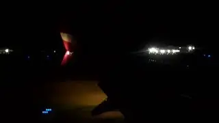 Swoop Flight 106 - Landing at Abbotsford Airport (Night)