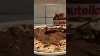 Pizza doce de Nutella