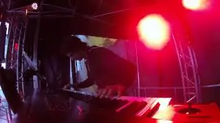 Crazy Keys Solo over I&lsquo;m so excited live