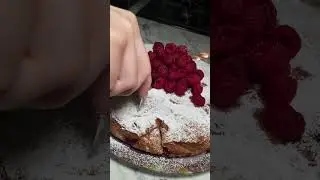#youtubeshorts #aesthetic #recipe #pie #raspberrypie #peachpie #baking #cooking #rek #cottagecore