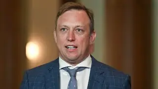 Steven Miles provides update ahead of Tropical Cyclone Jasper's expected landfall