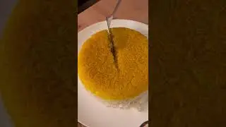Mastering the Crispy Tahdig with Saffron Essence