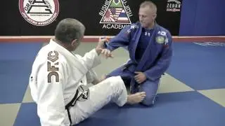 BJJ Black Belt Keith Owen demonstrates proper grip technique