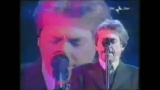 Nino D'Angelo-'A Storia e Nisciuno [Live Sanremo 2003]