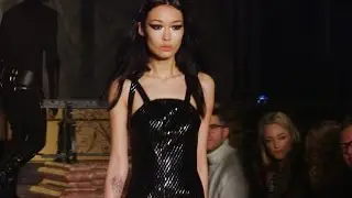 Julien Macdonald AW16 at London Fashion Week