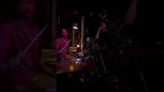 Playing with Leyla&lsquo;s Freunde - &bdquo;Hasna Ya Leyla&ldquo; / original by Daraa Tribes