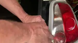 Abarth Essesse / Fiat 500 Rear light cluster removal and bulb change
