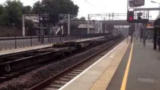 DRS Sugarliner passing Tring