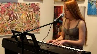 Amy Winehouse - Back To Black Live Piano Cover