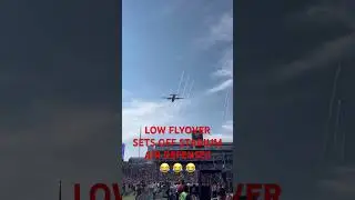 Low flyover seems to set off Kansas State stadium&rsquo;s air defenses. #big12 #cfb #kstatefb