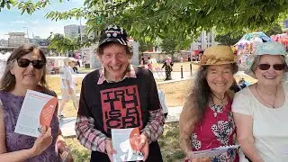 EF Press Update with Helen in Woolwich #FreeAssange Info Stall