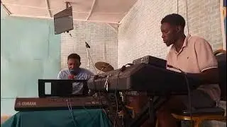 BWANA WANGU YESU MESSIAH @EZRA ON KEYZ FT PRODUCER MWALILI ... VOCAL.