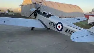 De Havillands at dawn