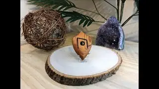 Shield totem - Uruz and Tiger's Eye