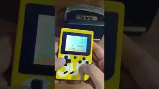 Playing Super Mario Bros in a Retro console #shorts #trending #retrogaming #nostalgia #supermario