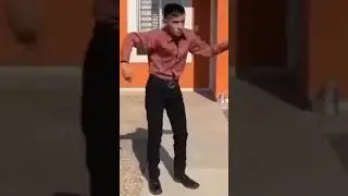 Ian Curtis Mexicano: Carlitos El Solovino