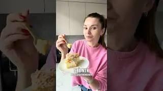 Sernik z brzoskwiniami na kruchym spodzie