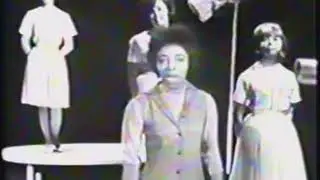 Shirley Matthews - Big Town Boy (rare clip 1965)