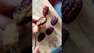 Stuffed Dates 2 Ways - Chocolate & Peanut Butter 😍#shorts