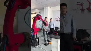 Non-programming spray painting robot.#industrial #welding #robot #spraying #stamping