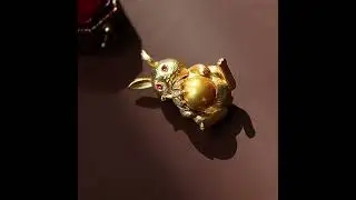 Golden rabbit pearl brooch with diamonds corsage#brooch #vintagebrooch #buterily #vintage #corsages