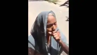 Cigarette Pindi Hoyi Buzurg Aurat Speaking Punjabi(Old Women Smoking Cigarette)